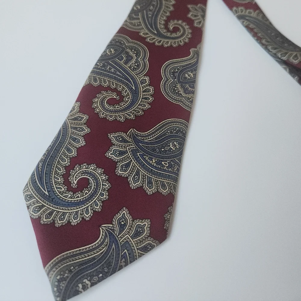 Christian Dior Monsieur 100% Silk Paisley Tie Burgundy Blue Made In Italy